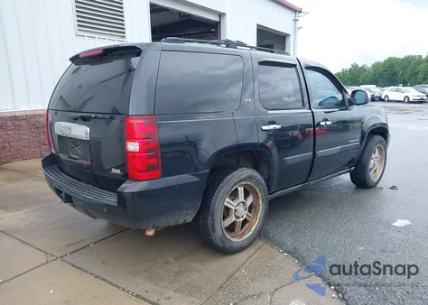 2007 Chevrolet Tahoe Ltz z USA, uszkodzony, nr VIN 1GNFC13077R275025